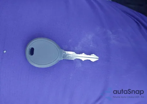 2005 Chrysler Town & Country Lx z USA, uszkodzony, nr VIN 2C8GP44R95R436089